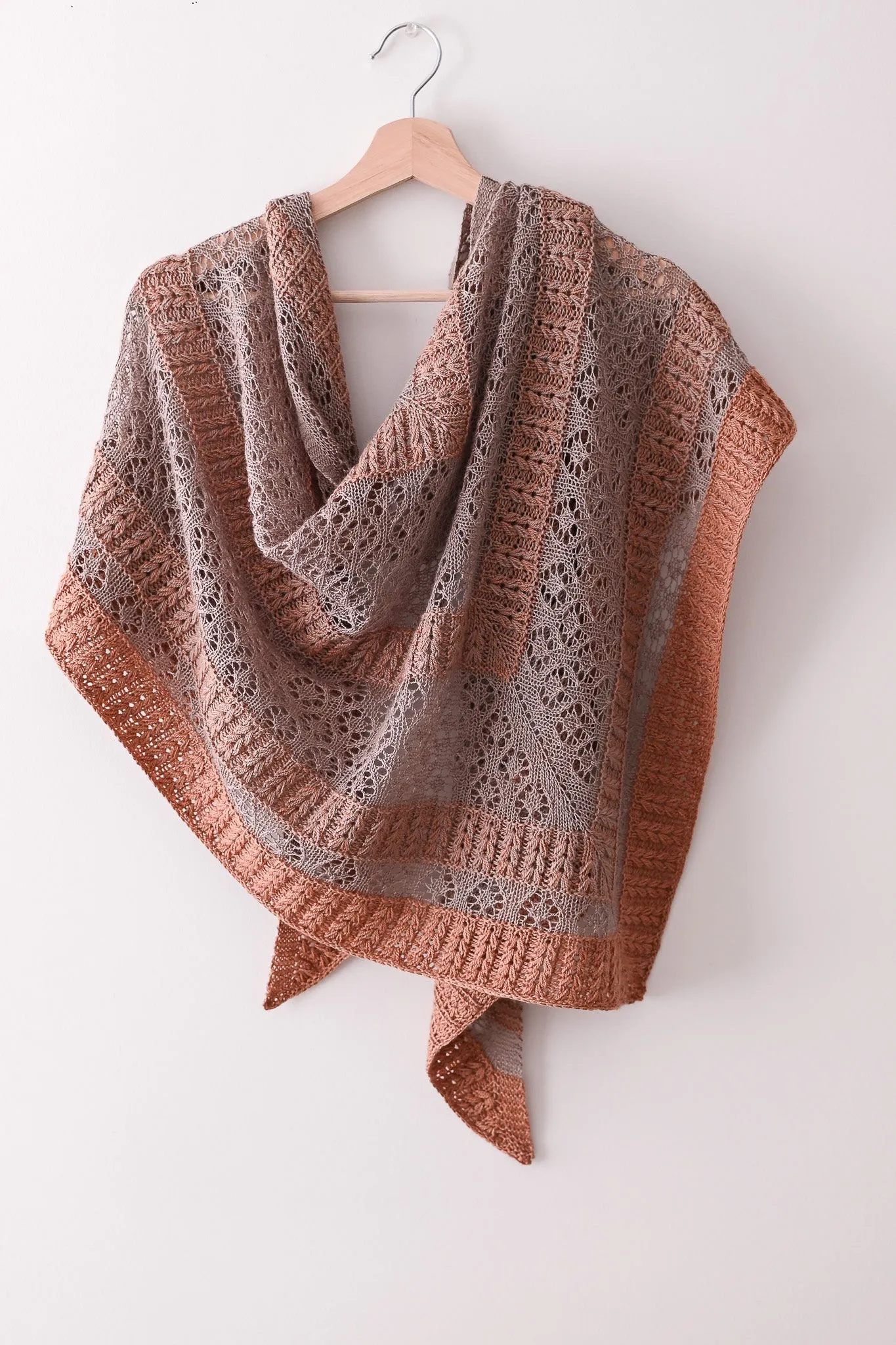 AVFKW x Inese Sang - Ausma Shawl Bundle
