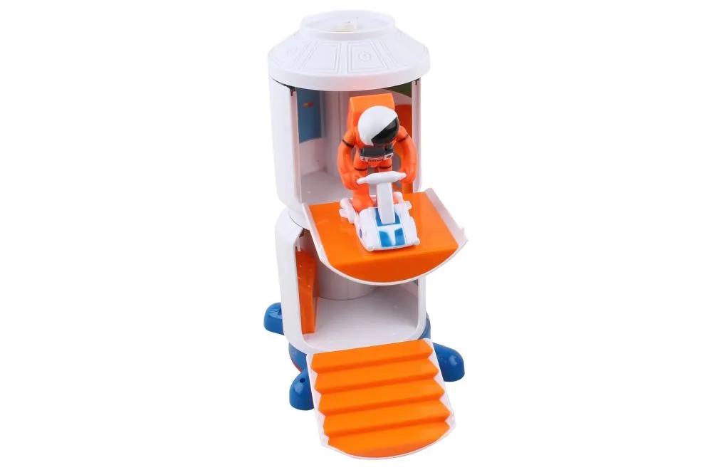 Daron Space Adventure Space Station