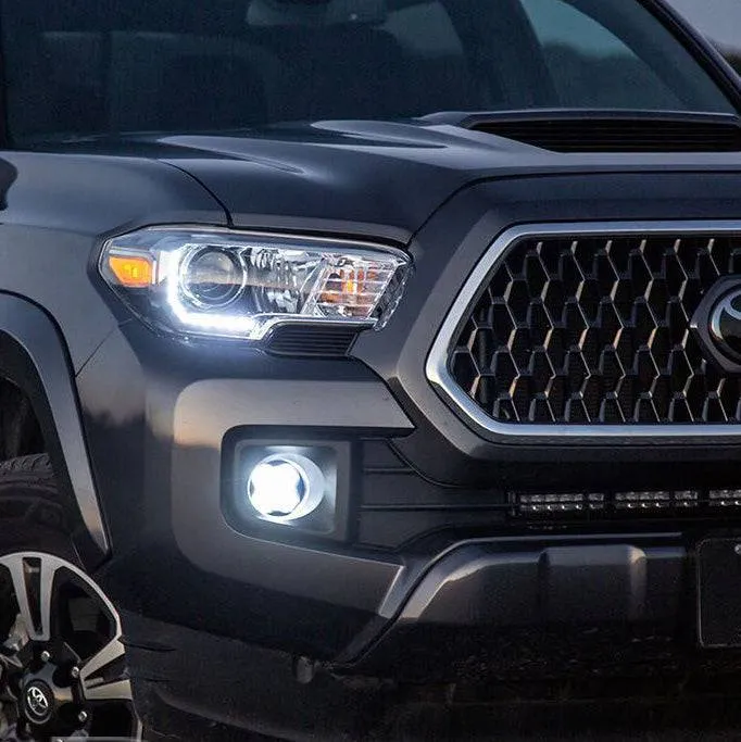 Diode Dynamics SS3 White LED Fog Light Kit | 2023-2016 Toyota Tacoma