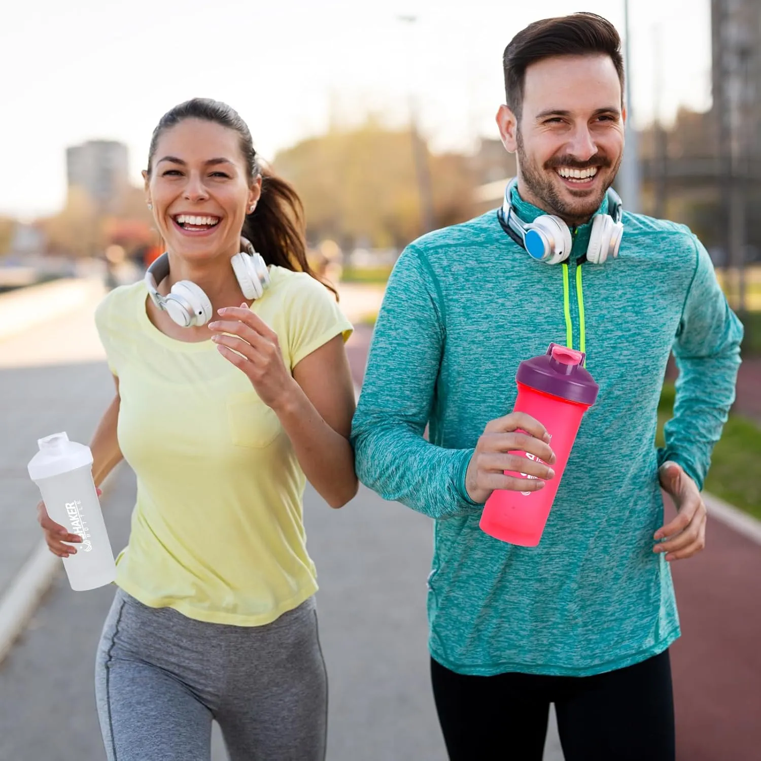 Protein Shaker Bottle 24oz- Leak- Proof GYM Shaker Cup with Handle and Mixing Ball Effortlessly Blend Drinks, Stay Hydrated During Workouts - BPA Free (PINK)