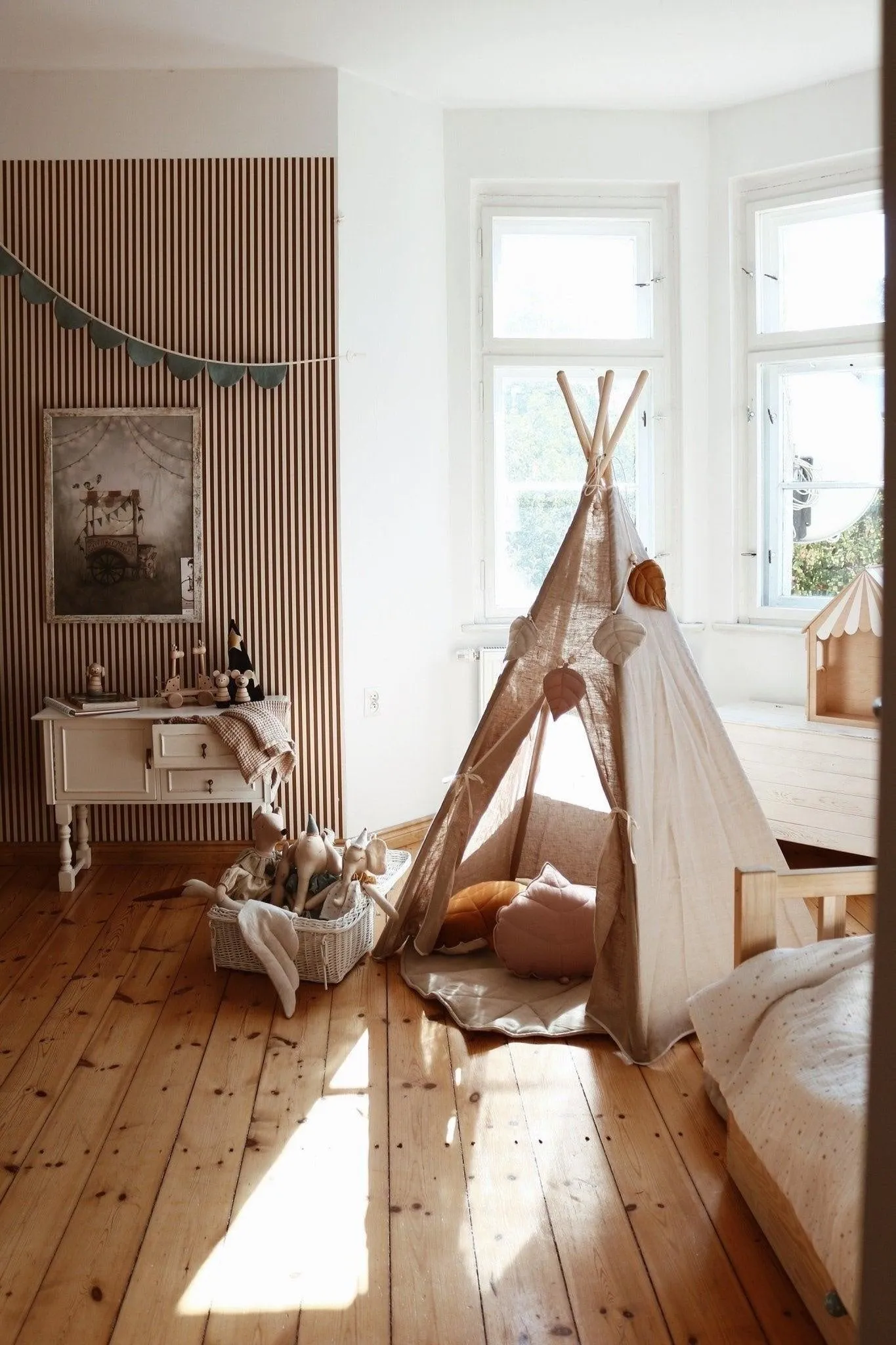 Tipi-Zelt "Naturleinen" - Natürlicher Rückzugsort für Dein Kind